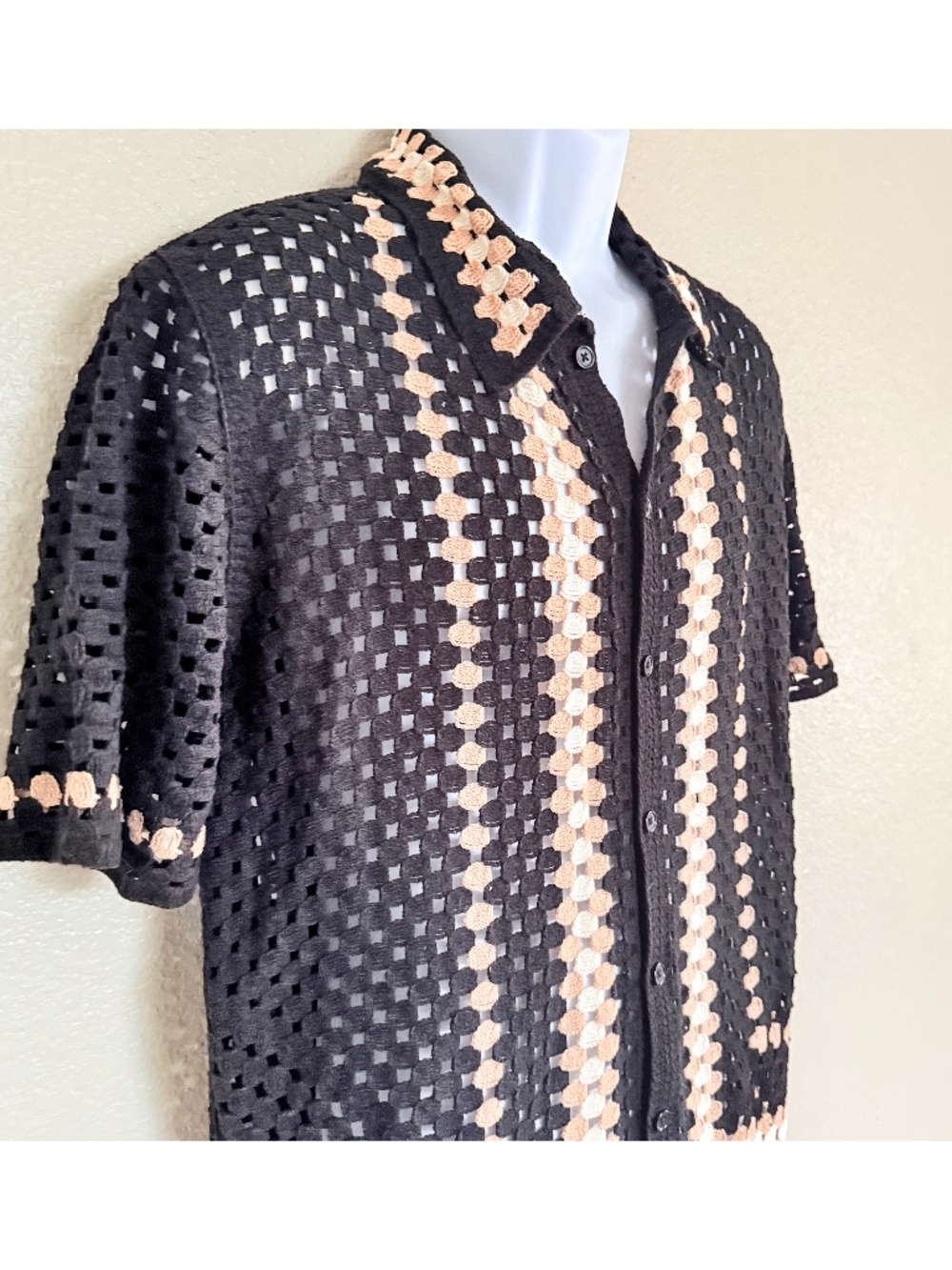 Men’s Vintage-Inspired Boho Crochet Granny Square Mesh Resort Button Down Shirt